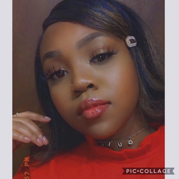 Meet your Posher, Quindal - Picture 2 of 3